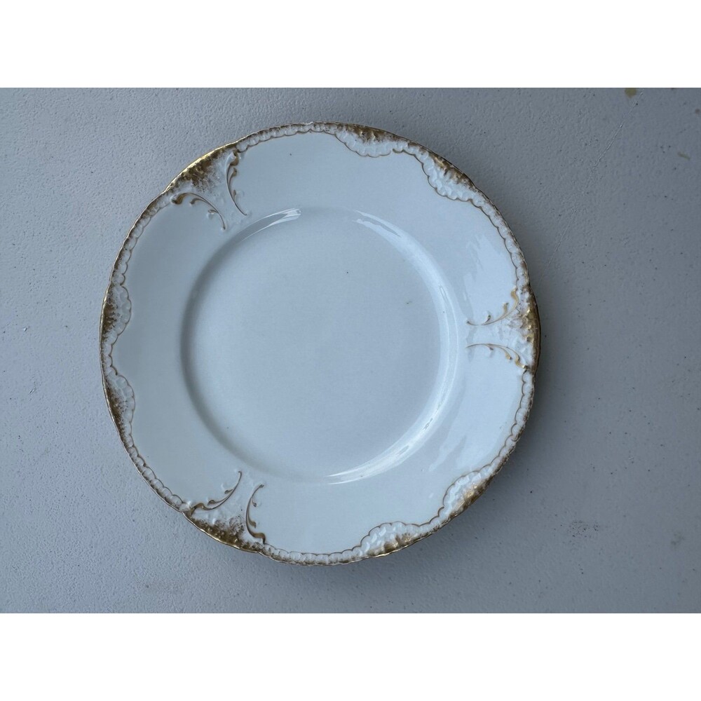 Antique Theodore Haviland Limoges Porcelain Embossed Scalloped Rim Plate 9"